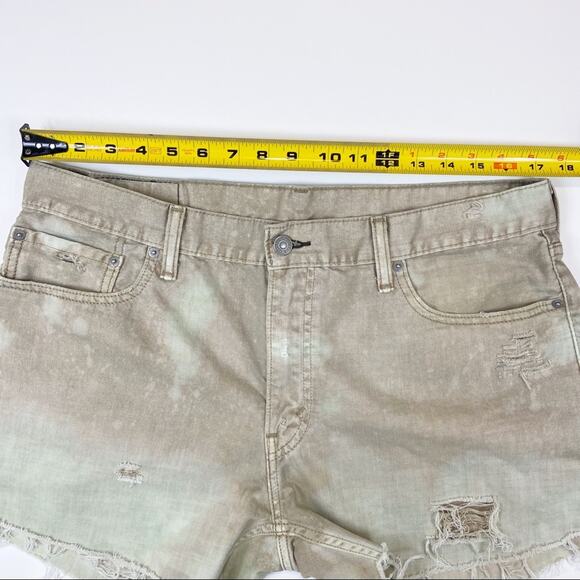 Levi’s 514 Cut Off Bleached Distressed Shorts Sz L - Picture 4 of 8